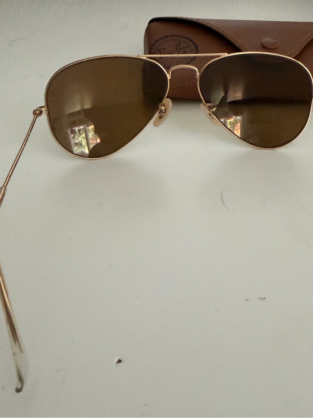 Ray-Ban Aviators - Picture 4 of 7